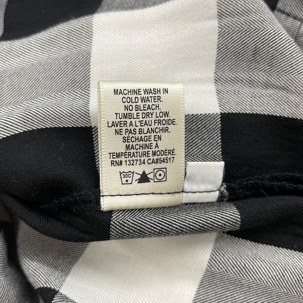 Cloth & Stone NWT Black and White Buffalo Check Off The Shoulder Top - Picture 12 of 12